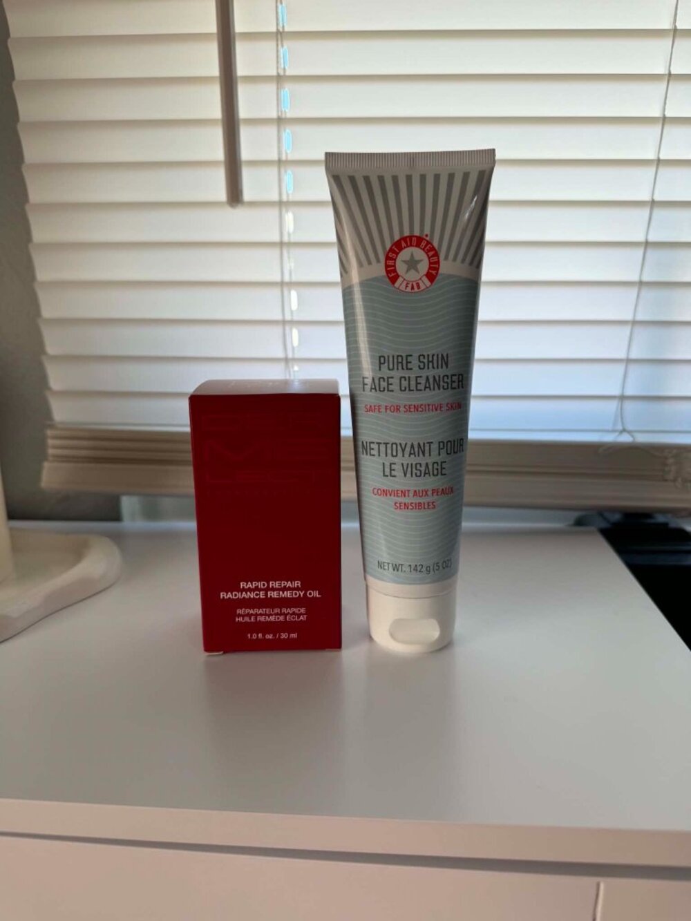 First Aid Beauty Cleanser & Dermelect Face Oil Bundle